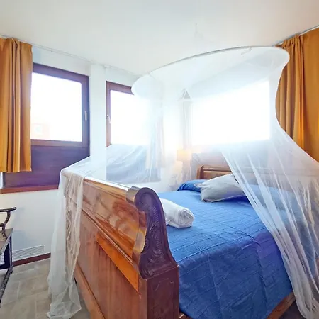 Dolcevita N 453 Canal View Appartement *